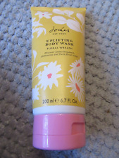 Joules uplifting body