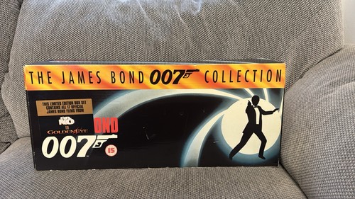 The james bond 007 - the,