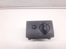 Ford Focus 2010 Light switch