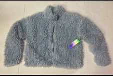 Women’s fuzzy crop jacket