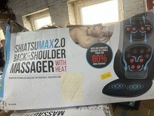 HOMEDICS SHIATSU MAX 2.0 BACK AND SHOULDER MASSAGER WITH HEAT AND BOX