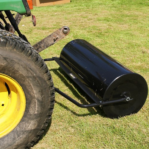 Towable garden roller - towable, towed