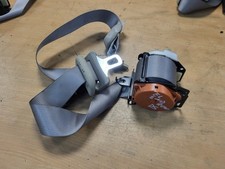 NISSAN ELGRAND E51 2ND ROW