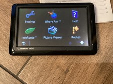 Garmin nuvi 1490T Satnav with European & USA Maps, & car mount accessories 