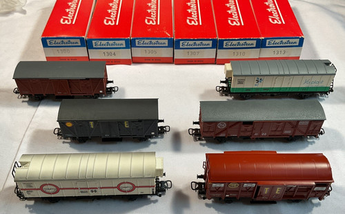 Electrotren scale freight - ho,