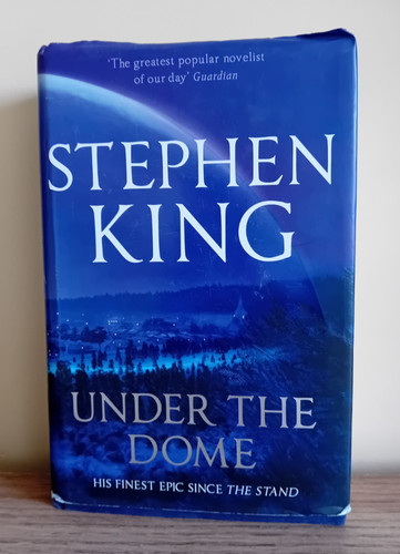 Stephen king under the dome - under,