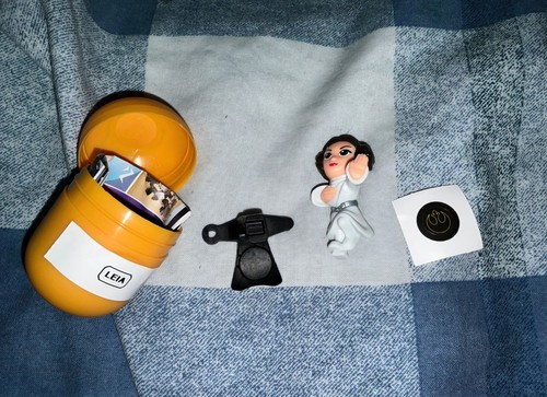 Kinder egg star wars - star,