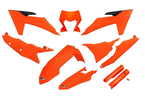 Ufo full plastics - full,