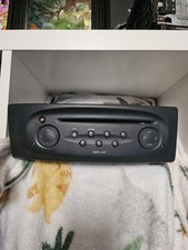 Renault Stereo Radio CD Player 22DC279/ 62T