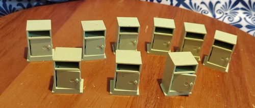 1983 britains hospital bedside - britains,