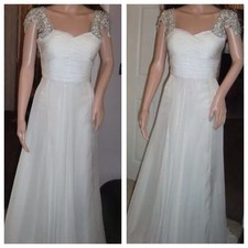 BNWT Ladies SHERRI HILL Ivory