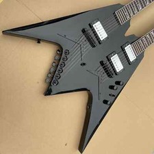 Debuts Dave Mustaine 6 String