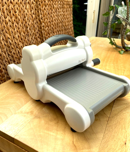 Sizzix big shot die - big, cutting