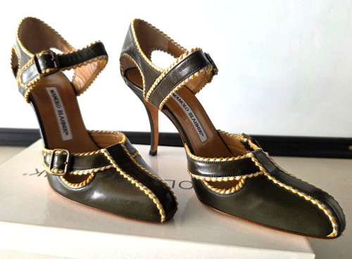 Manolo blahnik display model - manolo,