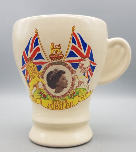 Vintage 1977 queen elizabeth - vintage,