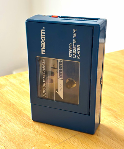 Maxim 135 stereo - stereo, portable