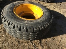 JCB BKT 12.5/80-18 Tyre C/W 5