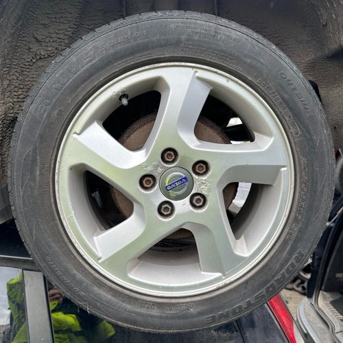 Genuine volvo c30 - ✅, v50