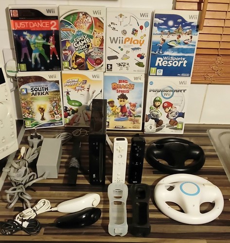Nintendo black white - v, wii