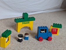 Vintage Lego Duplo 522 Police Station 1977 - police station, car, dog, policeman