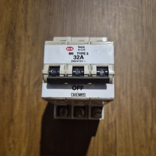 Mem 32a amp - 32, 3