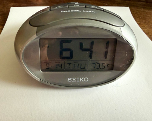Seiko qhl023a digital alarm - qhl023a,