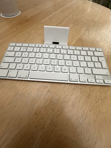 Apple ipad keyboard dock for - apple,