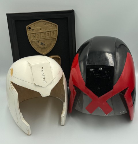 Judge dredd helmet badge - helmet,