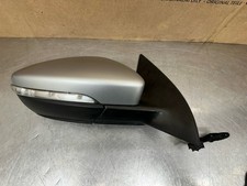Vw Passat CC 2.0TDI Driver Side Right Wing Mirror In Silver LA7W 2011