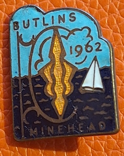 Butlins 1962 minehead - butlins, enamel