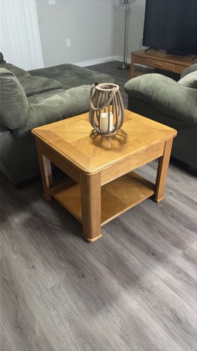 Square wood end table - table,, brown