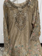 Pakistani Shalwar Kameez