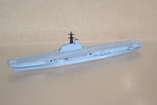 TRIANG MINIC SHIPS M751 ROYAL