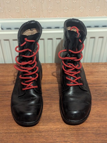 Ladies size black hole - size, 5