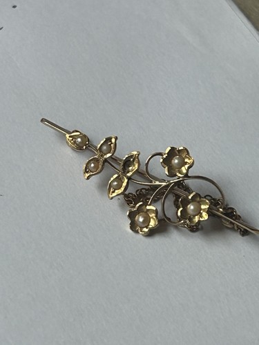 Victorian seed pearl flower - pearl,