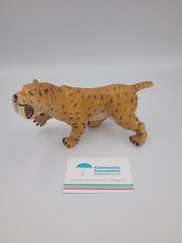 Sabre tooth tiger model - sabre,