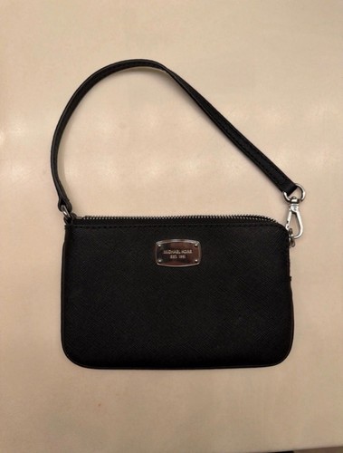 Michael kors black wristlet - black,