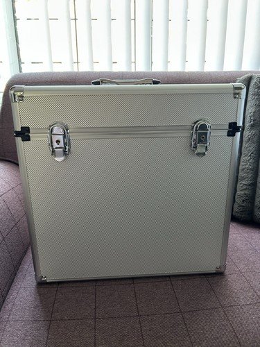 Silver record box store - silver, dj