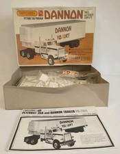 Matchbox AMT Peterbilt 359/FRUEHAUF 1:43 Model Truck Trailer Kit PK-7104 Dannon 