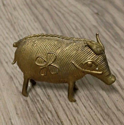Vintage brass miniature pig - brass,