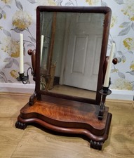 Antique Mahogany Dressing