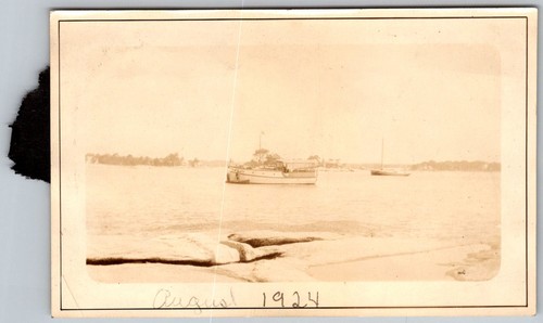 Vtg snapshot cabin - cabin, cruiser