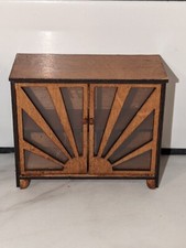 Scale dolls house - 1/12, art