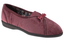 NEW LADIES QUALITY SLIPPERS