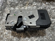 New Renault Traffic 18 Plate