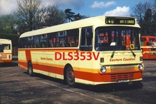Bus Photo 6x4  Eastern Counties Leyland Leopard DLS353V LA810