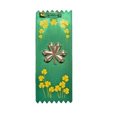 Badge with Gold Shamrock Motif