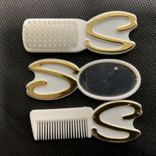 Vintage Sindy Doll Brush Comb