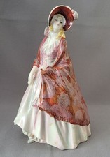 ROYAL DOULTON FIGURINE PAISLEY