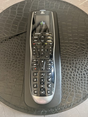 Logitech harmony 900 - logitech,
